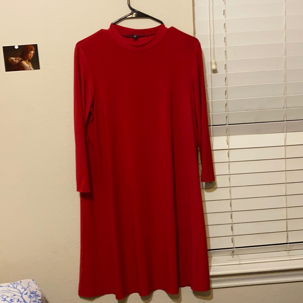 Red midi dress